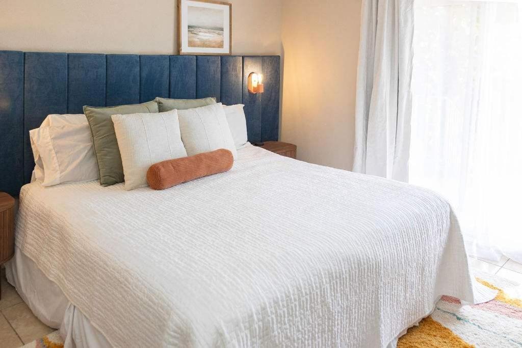 2 Bed 2 Bath 1st Floor W Pool By Hébergement de vacances South Padre Island